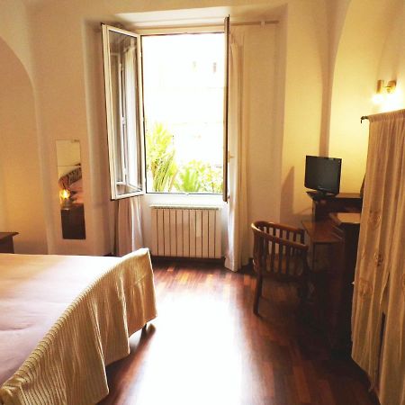 Lovely Apartment In Testaccio, Rome Buitenkant foto
